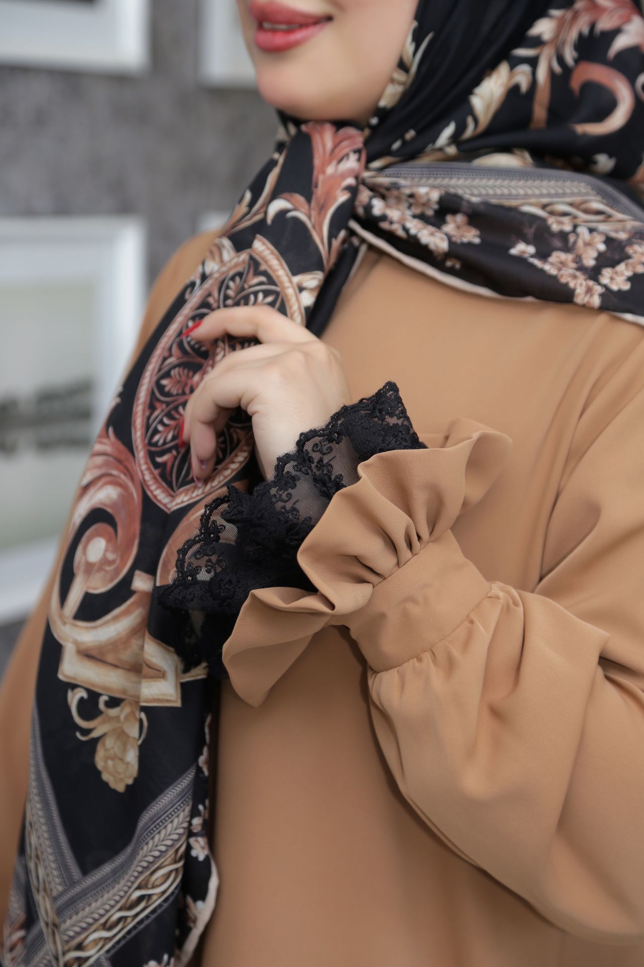 مانتو عبایی آیناز